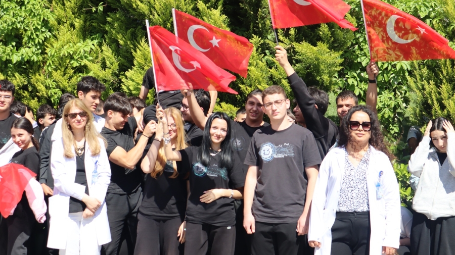 19 MAYIS ATATÜRK’Ü ANMA, GENÇLİK VE SPOR BAYRAMI KUTLU OLSUN 