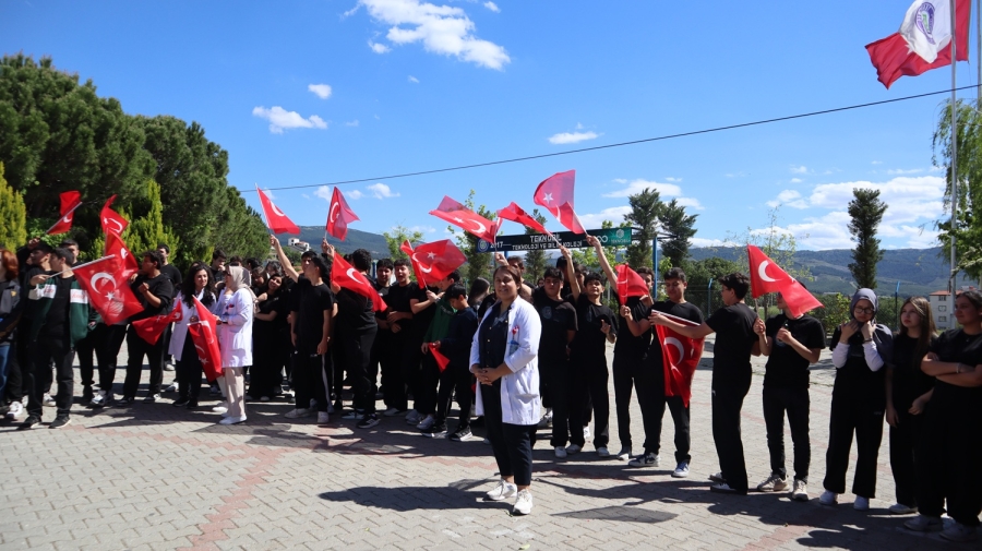 19 MAYIS ATATÜRK’Ü ANMA, GENÇLİK VE SPOR BAYRAMI KUTLU OLSUN 