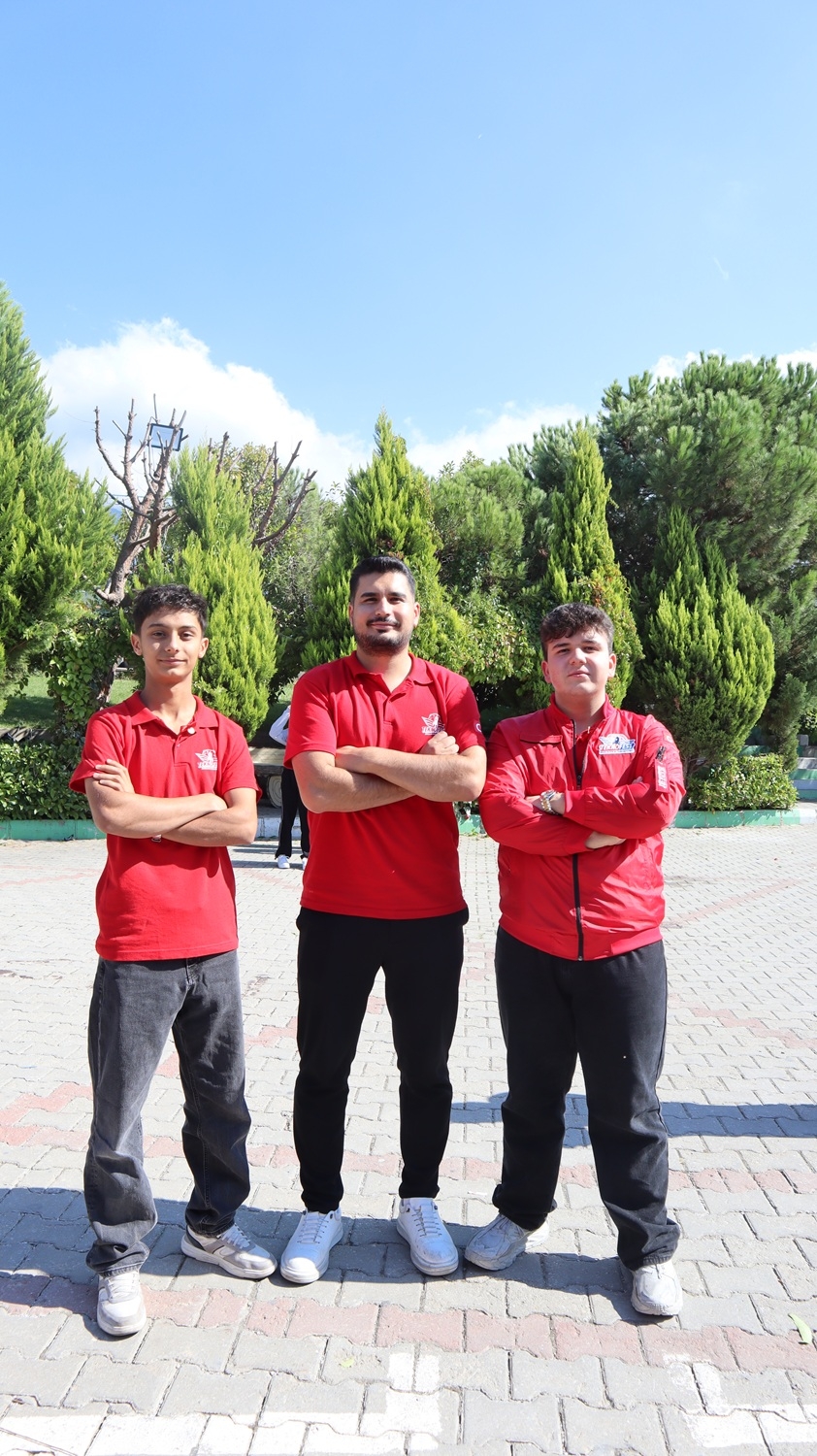 TEKNOFEST ŞAMPİYONLARIMIZA ALTIN ÖDÜL! 