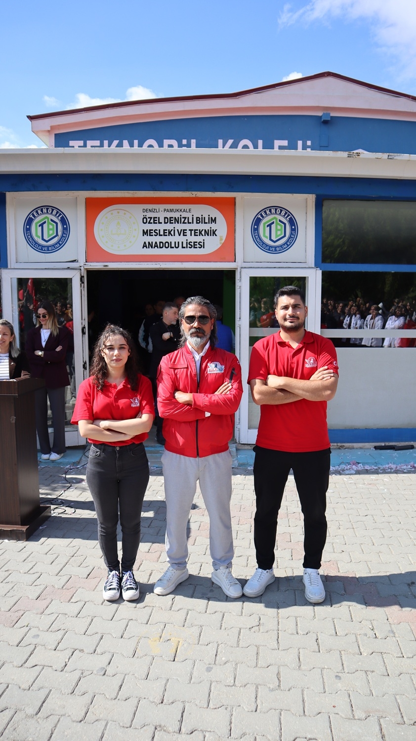 TEKNOFEST ŞAMPİYONLARIMIZA ALTIN ÖDÜL! 