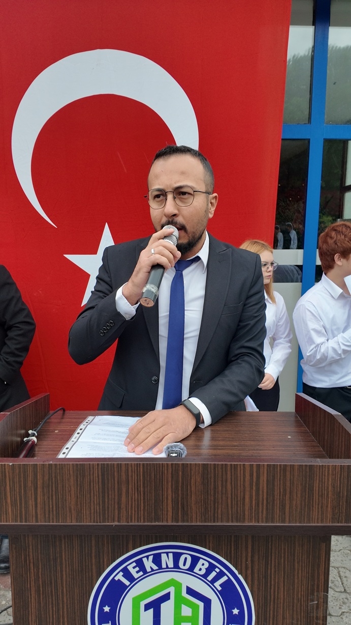 YAŞASIN CUMHURİYET 