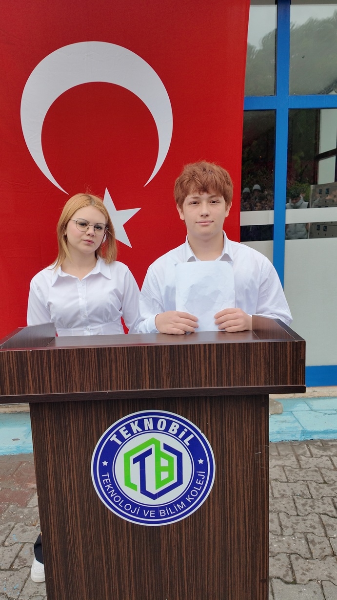 YAŞASIN CUMHURİYET 